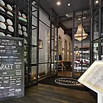 Market Hotell 3*