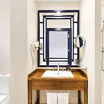 Hotell Market 3*