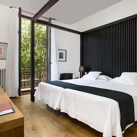 Hotel Market 3*
