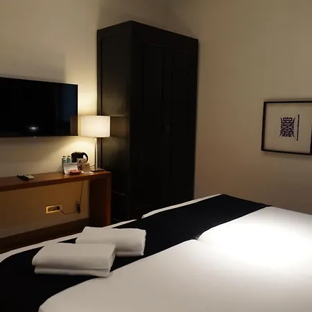 Market 3* Barcelona