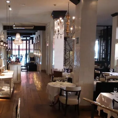 Hotel Market 3*