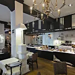 Hotel Market
